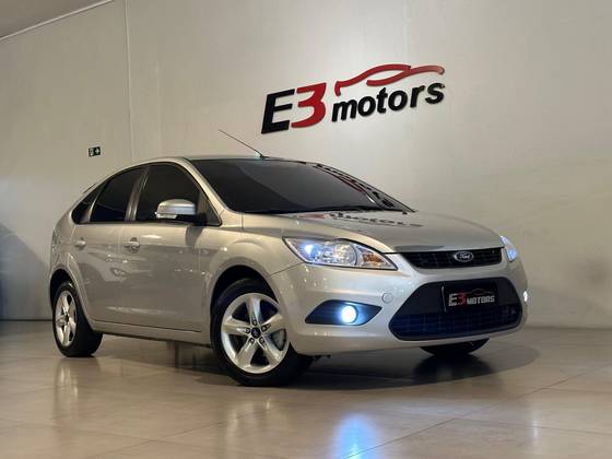 FORD FOCUS 1.6 GLX 16V FLEX 4P MANUAL